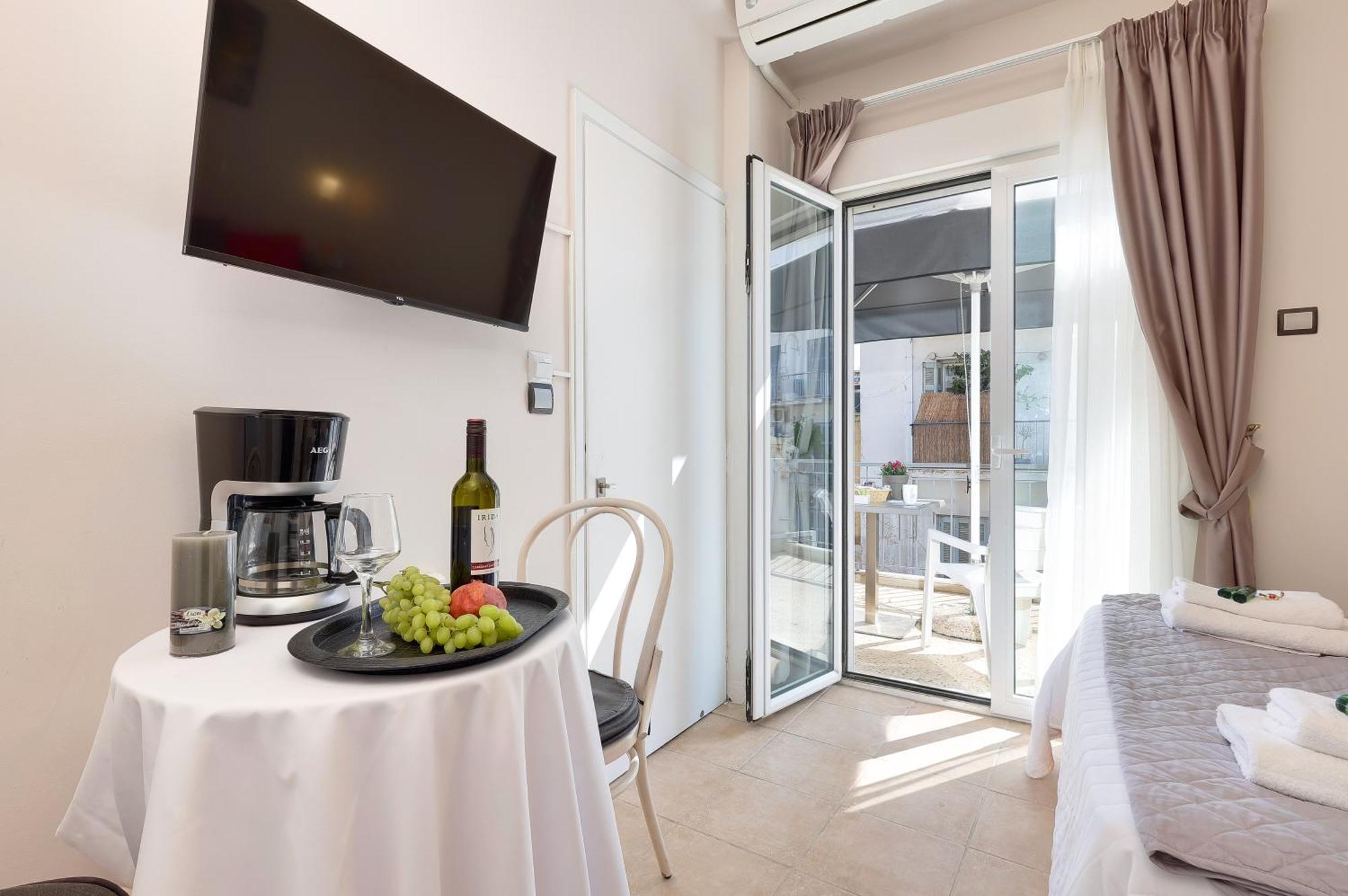 Salver Athen Exterior foto