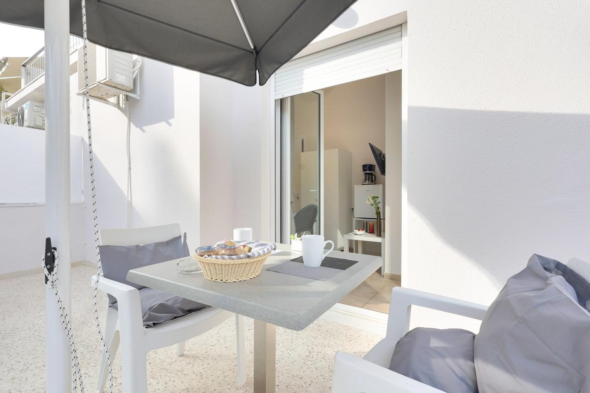 Salver Athen Exterior foto